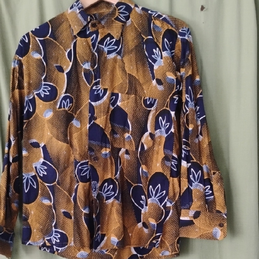 Stylish Blue and Gold Patterned Shirt